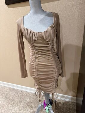 Mable Ruched Long-Sleeve Mini Dress in Brown